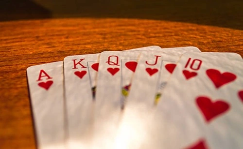 Strategies to Improve Your Poker Hand Decisions