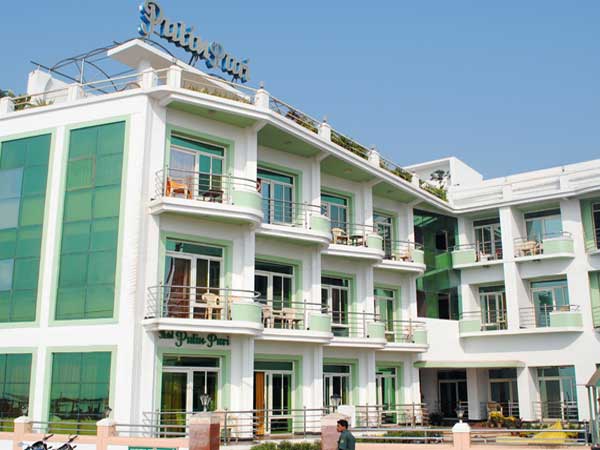 Pulin Puri Hotel